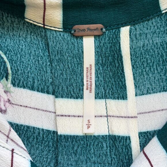 Free People Window To My Heart Button Down Sz Small Green Oversized Windowpane - Picture 5 of 9